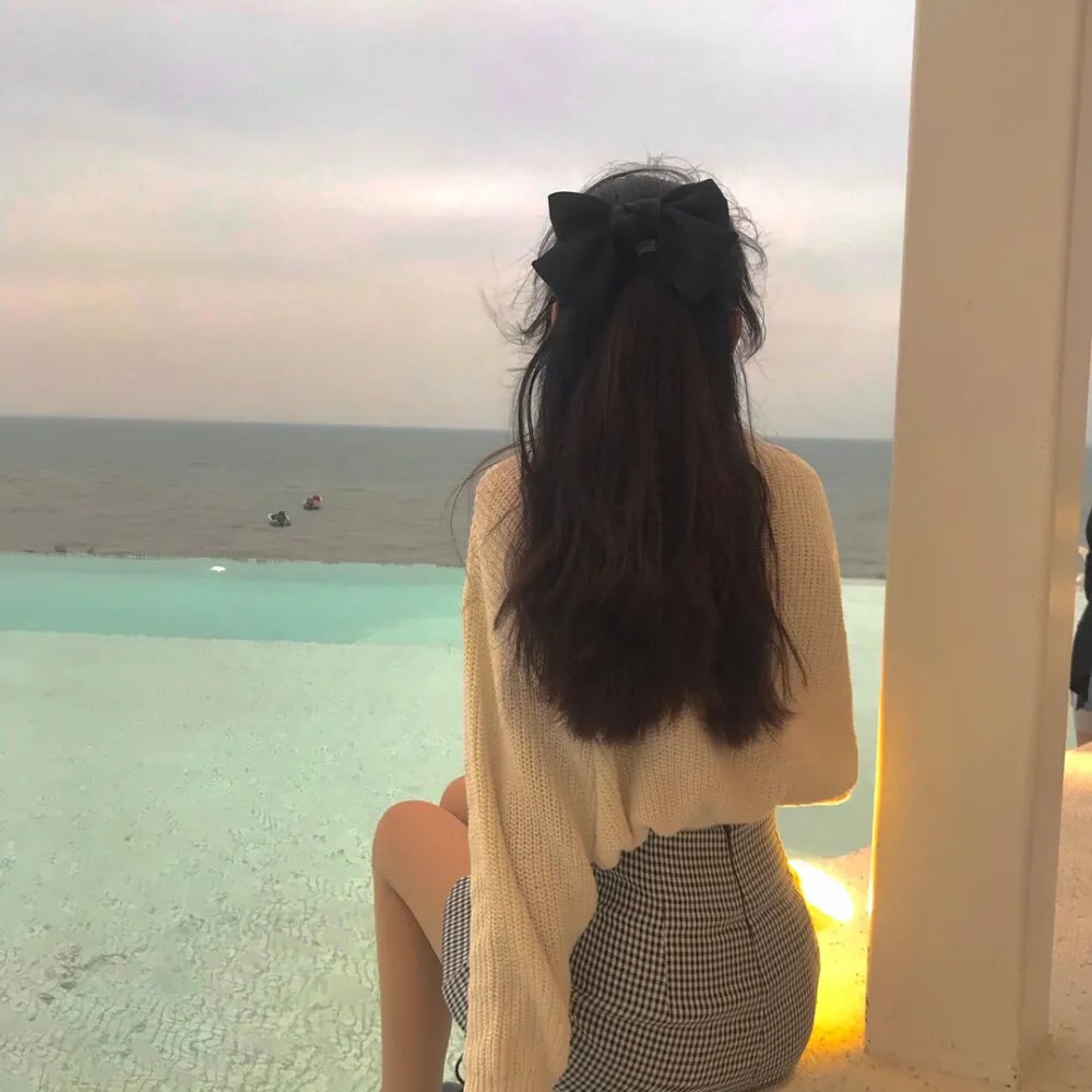 流星划破夜空时